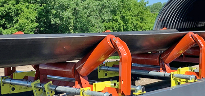 conveyor belt running