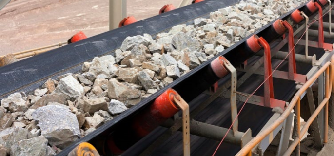 Designing a Heavy-Duty Conveyor System for Mining Sites