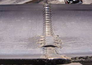 When to Consider Replacing Instead of Repairing a Conveyor Belt